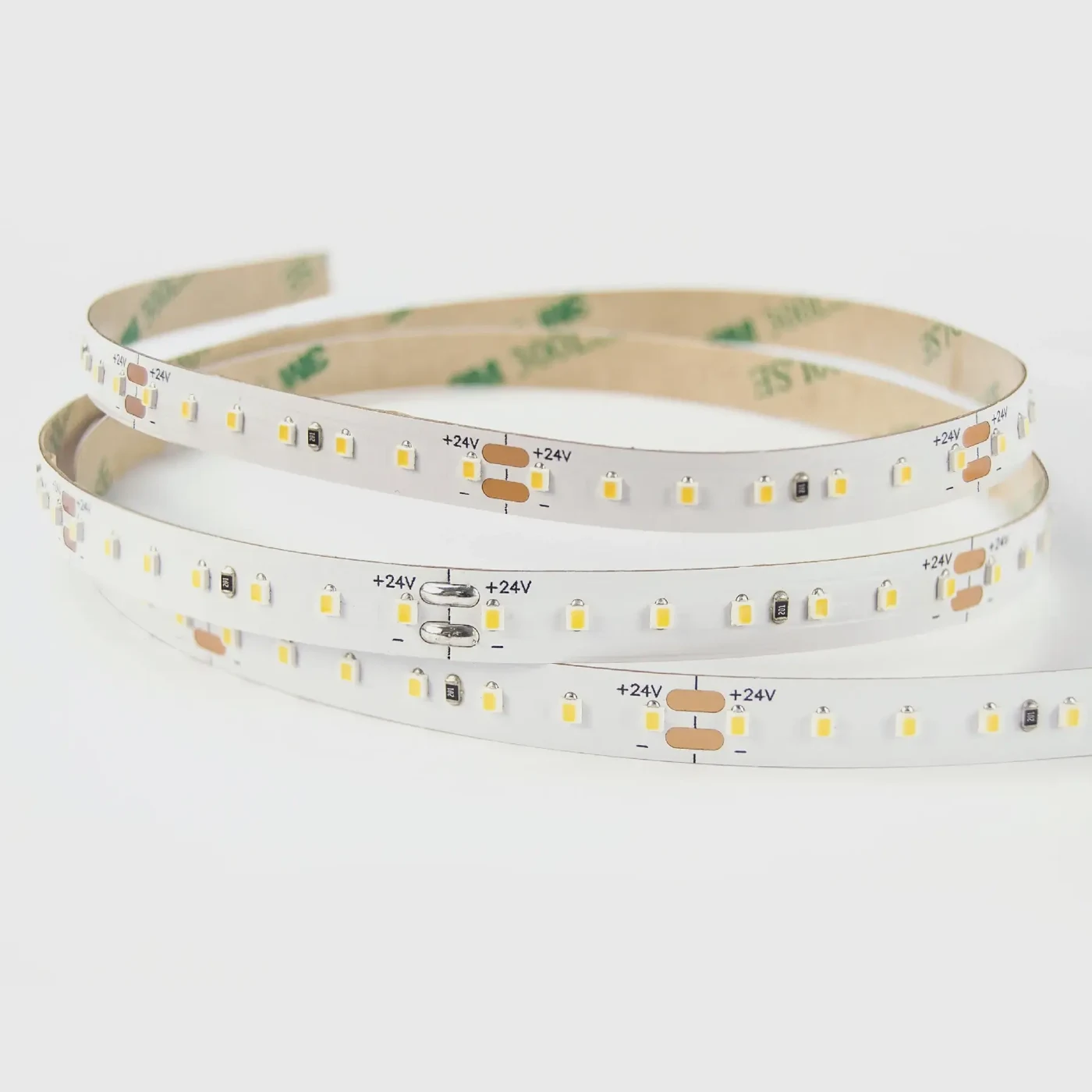 2216 Strandard 9.6W/M 8mm 960lm 140LEDs/M IP20 24V